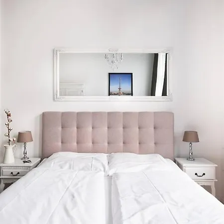 アパート Sc 05 By Rockchair L Superhost Status L 2 Bedrooms Boxspringbeds Balcony Elevator - Cozy Family & Business Flair Welcomes You!