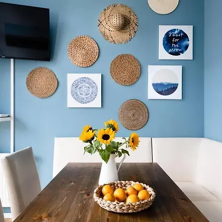 アパート Sc 05 By Rockchair L Superhost Status L 2 Bedrooms Boxspringbeds Balcony Elevator - Cozy Family & Business Flair Welcomes You!