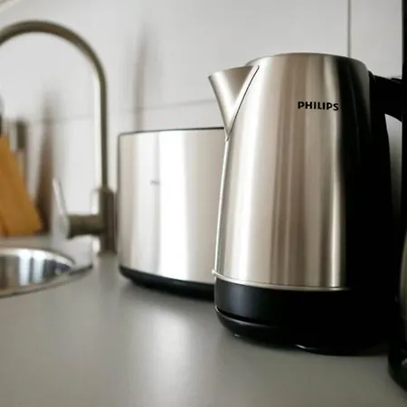 Apartament Sc 05 By Rockchair L Superhost Status L 2 Bedrooms Boxspringbeds Balcony Elevator - Cozy Family & Business Flair Welcomes You! Berlin