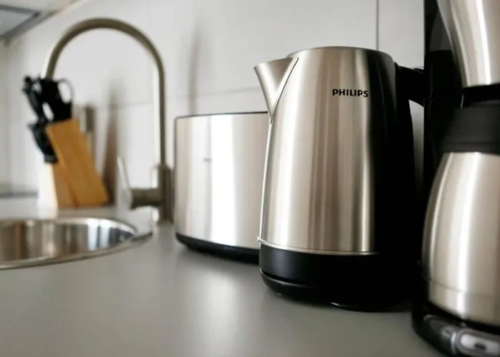 Apartamento Sc 05 By Rockchair L Superhost Status L 2 Bedrooms Boxspringbeds Balcony Elevator - Cozy Family & Business Flair Welcomes You! Berlim