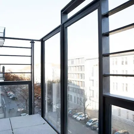 Sc 05 By Rockchair L Superhost Status L 2 Bedrooms Boxspringbeds Balcony Elevator - Cozy Family & Business Flair Welcomes You! דירה ברלין