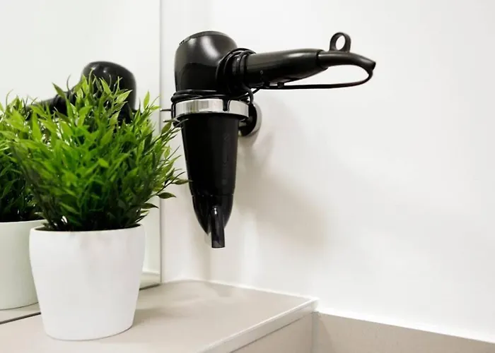 Sc 05 By Rockchair L Superhost Status L 2 Bedrooms Boxspringbeds Balcony Elevator - Cozy Family & Business Flair Welcomes You! * Berlín